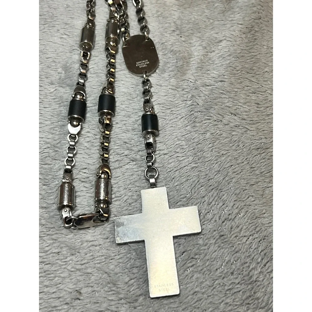 EDFORCE Stainless Steel Cross Pendant Necklace Black Accent Silver 162g 34